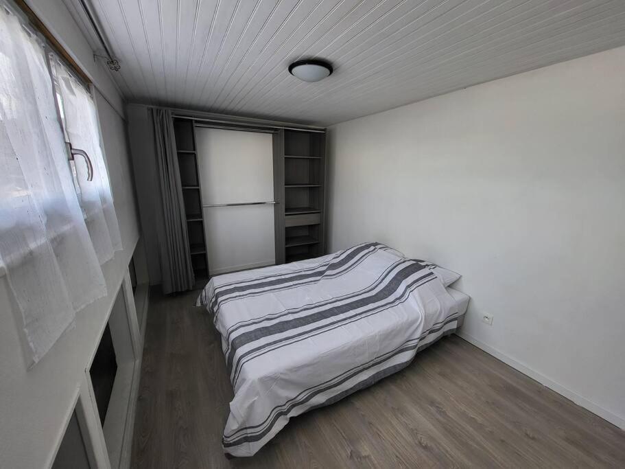 Appartement Proche Des Remparts لونْجورْ المظهر الخارجي الصورة